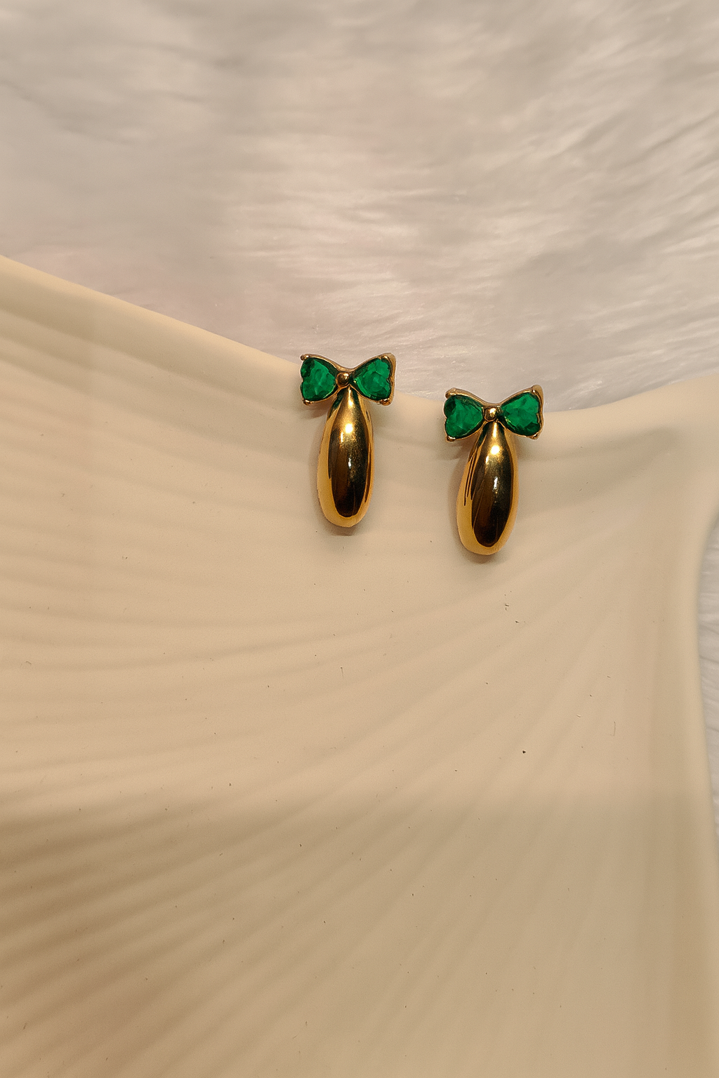 Emerald Bow Teardrop Dangle Stud Earrings